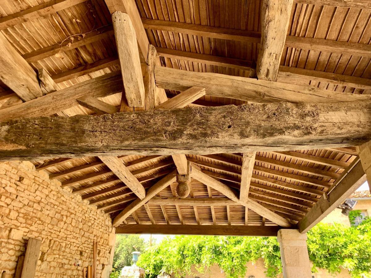 Logis De La Touche Bed & Breakfast Saint-Hilaire-des-Loges Bagian luar foto